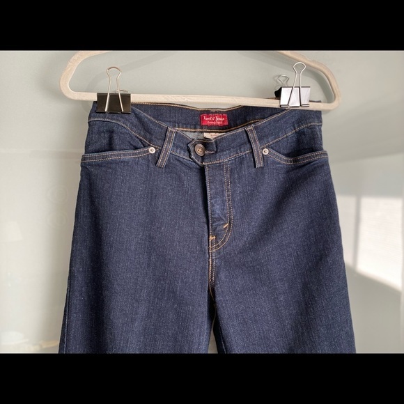 Levi flare Jeans perfectly slimming size 10m in excellent pre-owned cond… - Picture 5 of 9